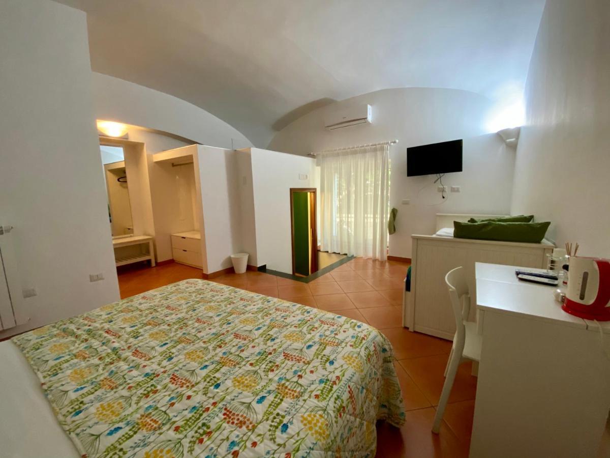 Bed and Breakfast Borgo Belvedere à Naples Extérieur photo