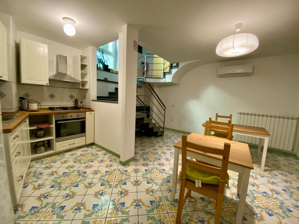 Bed and Breakfast Borgo Belvedere à Naples Extérieur photo