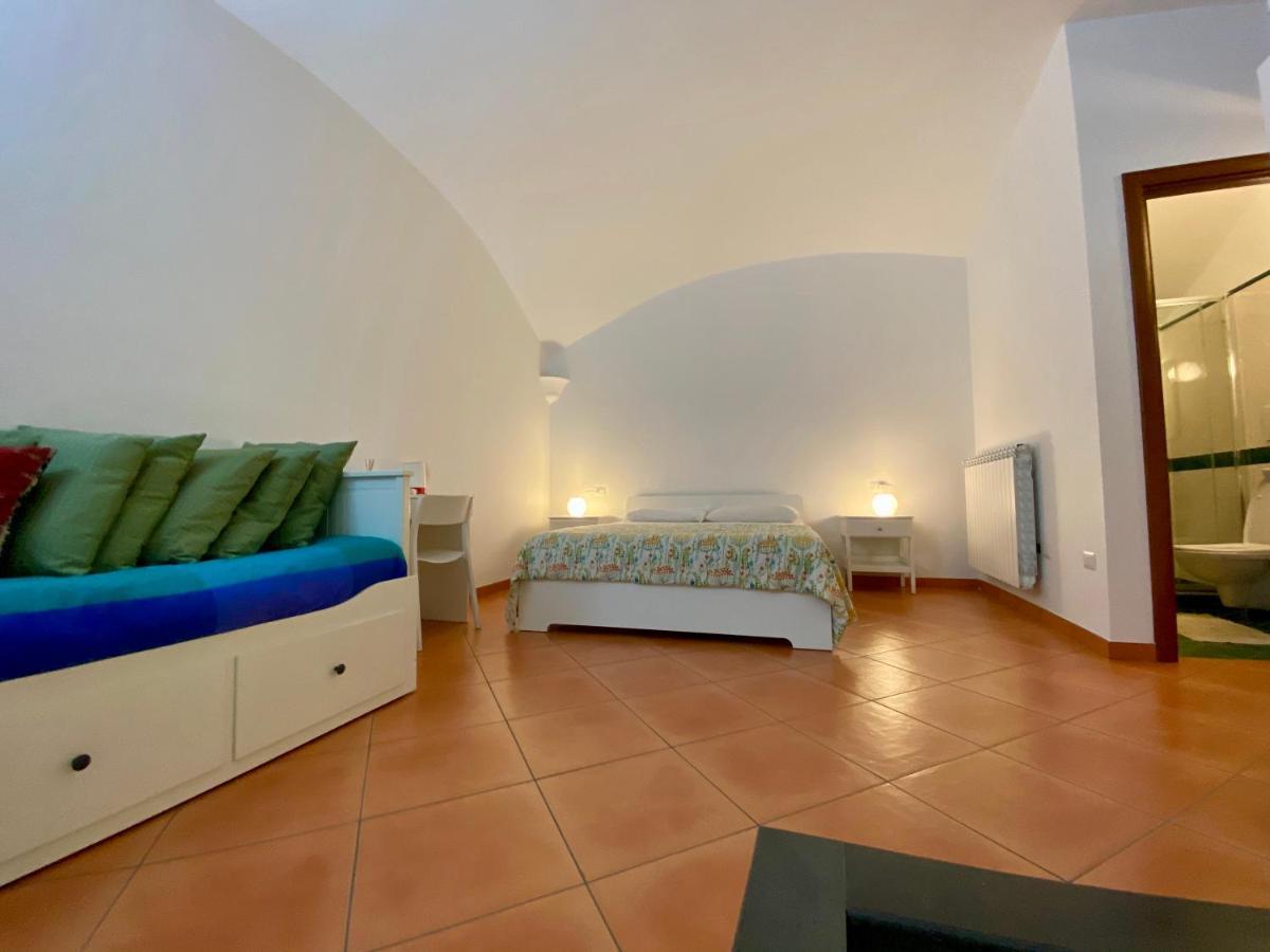 Bed and Breakfast Borgo Belvedere à Naples Extérieur photo